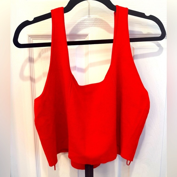 HOUSE OF HARLOW TOP NWT - Picture 1 of 2